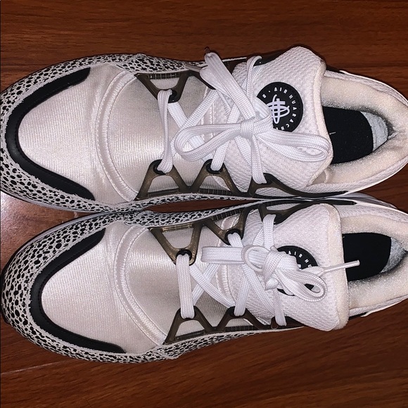 Nike Shoes - Air Max Nike Shoes - Air Max